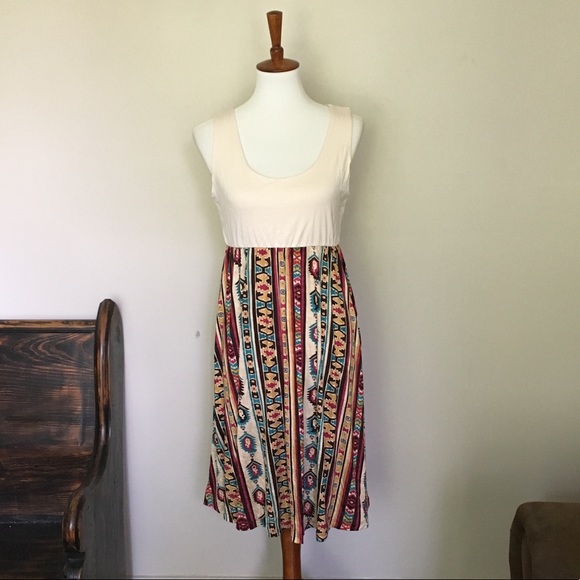 coco beach Dresses & Skirts - 🎉 Coco Beach Tribal Print Sleeveless Midi Dress